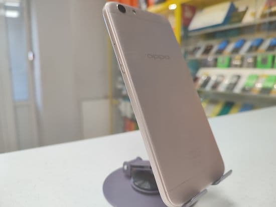Фото 1: Oppo A57 3/32GB по адресу г.Артемовский, ул.Свободы,42