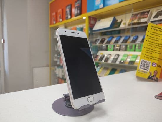 Фото 3: Oppo A57 3/32GB по адресу г.Артемовский, ул.Свободы,42