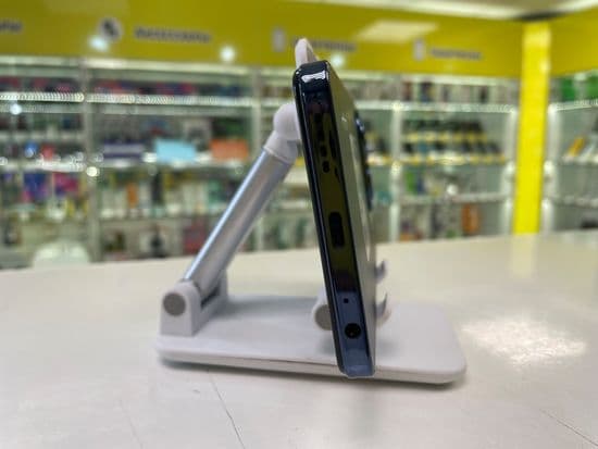 Фото 4: Infinix HOT 40i 4/128GB (черный) по адресу г.Севастополь, ул.Горпищенко,61