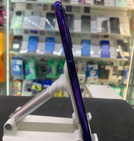 Фото 2: Huawei Nova 5T 6/128GB по адресу г.Серов, ул.Ленина,215