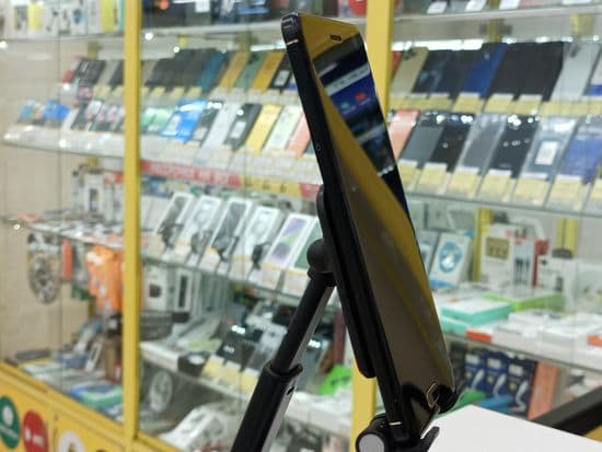 Фото 6: ZTE Blade V8 64GB по адресу г.Н.Тагил, пр-т Мира,71