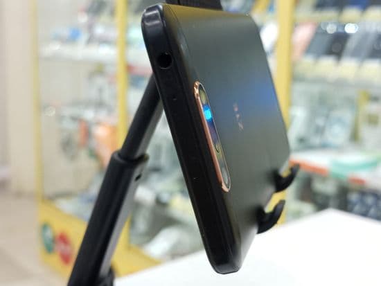 Фото 7: ZTE Blade V8 64GB по адресу г.Н.Тагил, пр-т Мира,71