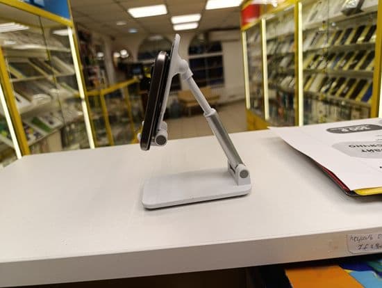 Фото 3: Realme 8i 4/64Gb по адресу г.Невьянск, ул. Ленина,15а