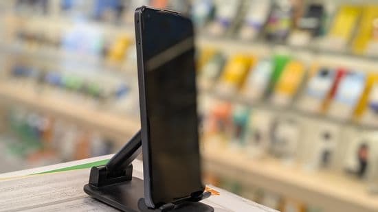 Фото 5: Realme 10 4/128Gb по адресу г. Нижний Тагил, ул. Металлургов, 50Б