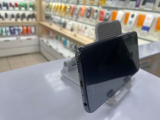 Фото 1: Honor 9 Lite 4/64GB по адресу г.Н.Тагил, ул. Пархоменко, 41