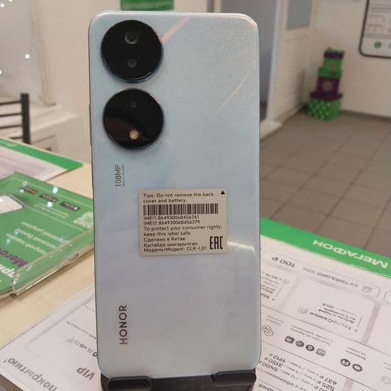 Фото 4: Honor X7b 8/128GB (серебро) по адресу г. Севастополь, Северная, площадь Захарова, 1Ж, «Новая Ярмарка», пав. 7