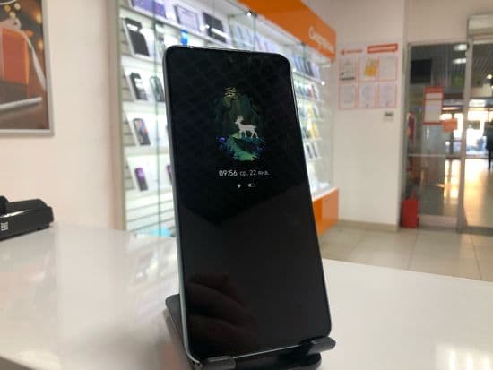 Фото 2: Huawei Nova 10 SE 8/128GB по адресу г.Н.Тагил, ул.Металлургов,50Б