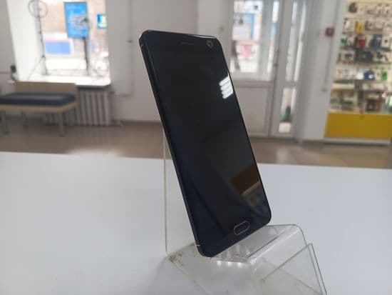 Фото 2: ZTE Blade V8 64GB по адресу г.Н.Тагил, Фрунзе 37б к2