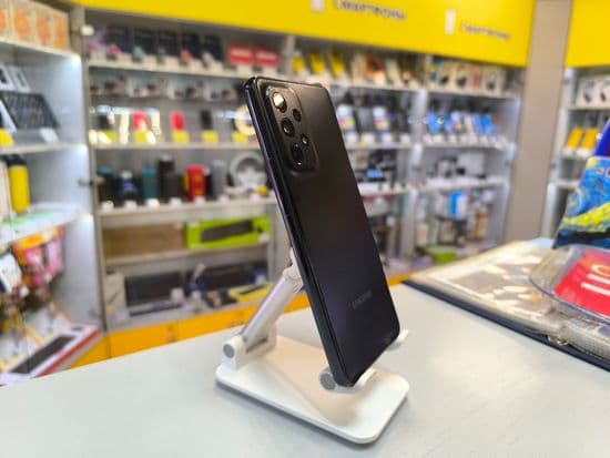 Фото 2: Samsung Galaxy A53 5G 8/256Gb по адресу г. Севастополь, Северная, площадь Захарова, 1Ж, «Новая Ярмарка», пав. 7