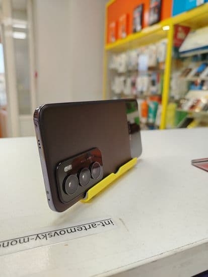 Фото 1: Oppo Reno 12 Pro 12/512Gb по адресу г.Артемовский, ул.Свободы,42