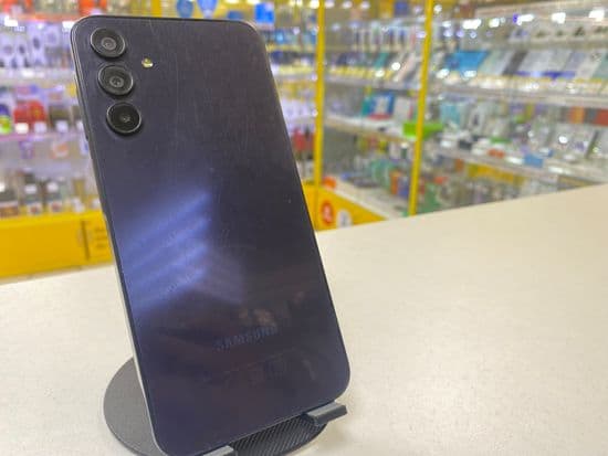 Фото 3: Samsung Galaxy A15 4/128GB (синий) по адресу г.Ивдель, ул.Трошева,16