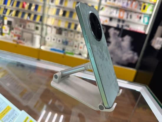Фото 4: Tecno Spark 30C 4/128GB (белый) по адресу г. Карпинск, ул. Мира, 65