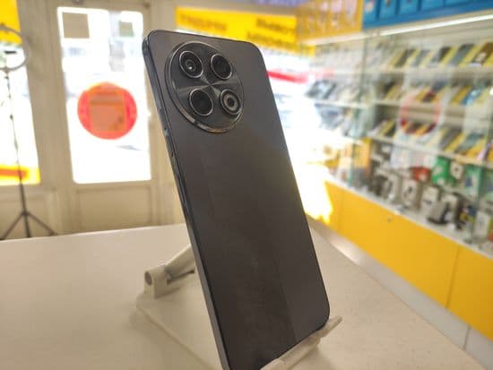 Фото 3: Tecno Spark 30 Pro 8/256GB (белый) по адресу г.Н.Тагил, Фрунзе 37б к2