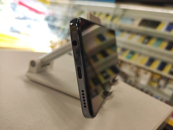 Фото 4: Tecno Spark 30 Pro 8/256GB (белый) по адресу г.Н.Тагил, Фрунзе 37б к2