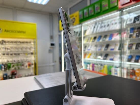 Фото 5: Oppo A3 6/256GB по адресу г.Невьянск, ул. Ленина,15а