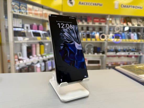 Фото 1: Huawei P60 Pro 8/256GB по адресу г.Севастополь, Северная, площадь Захарова, 1Ж, «Новая Ярмарка», пав. 7