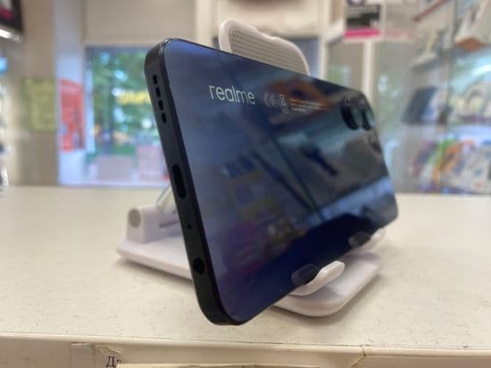 Фото 6: Realme 10 4/128Gb по адресу пос. Баранчинский, ул. Коммуны, 45