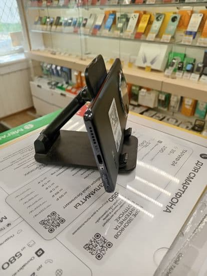 Фото 1: Infinix Zero 40 5G 12/256GB по адресу пос. Баранчинский, ул.Коммуны,45