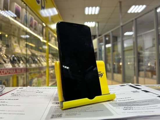 Фото 4: Apple iPhone Xs 64GB по адресу г. Нижняя Тура, ул. Усошина, 6