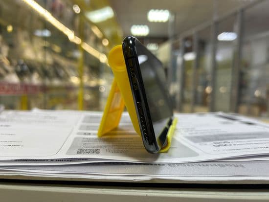 Фото 6: Apple iPhone Xs 64GB по адресу г. Нижняя Тура, ул. Усошина, 6