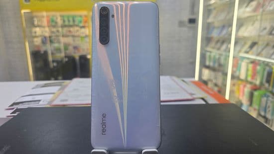 Фото 1: Realme 6 4/128GB по адресу г. Нижний Тагил, пр-т Вагоностроителей, 21