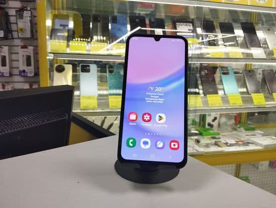 Фото 3: Samsung Galaxy A15 4/128GB по адресу г. Красноуральск, ул. Ленина, 41