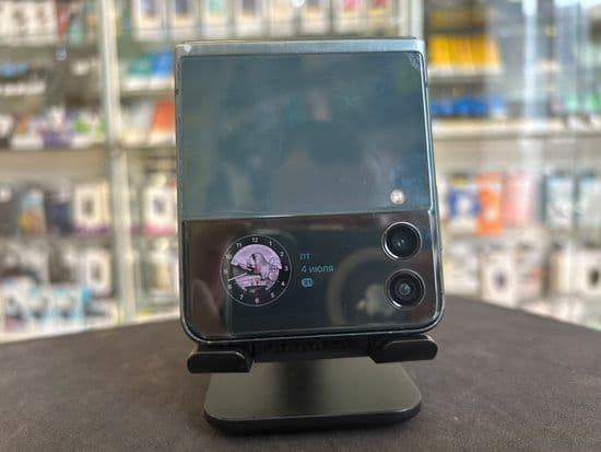 Фото 4: Samsung Galaxy Z Flip3 8/128GB по адресу г.Красноуральск, ул.Янкина,16, ост.компл.Больничный