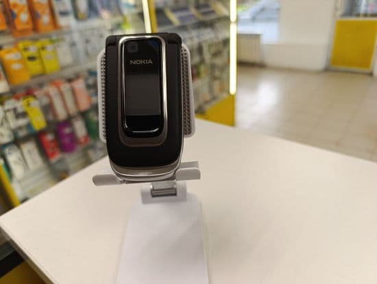 Фото 4: Nokia 6131 по адресу г.Краснотурьинск, ул.Рюмина,1
