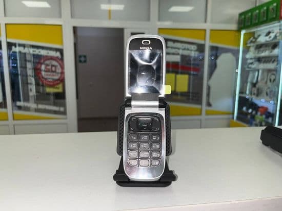 Фото 9: Nokia 6131 по адресу г.Кировград, ул.Свердлова,70