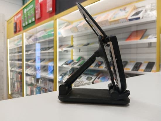 Фото 3: Nokia 6131 по адресу г.Севастополь, пр-т Окт.революции,61 пав.2-4