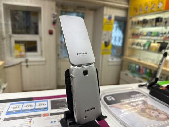 Фото 3: Samsung C3520 по адресу г.В.Тура, ул. Иканина, 90