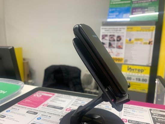 Фото 4: Samsung C3520 по адресу г.Севастополь, Северная, площадь Захарова, 1Ж, «Новая Ярмарка», пав. 7