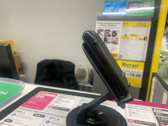 Фото 6: Samsung C3520 по адресу г.Севастополь, Северная, площадь Захарова, 1Ж, «Новая Ярмарка», пав. 7