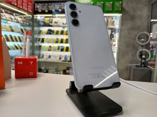 Фото 1: Samsung Galaxy A35 8/256GB по адресу г.Ивдель, ул.Трошева,16