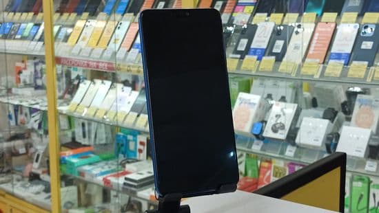 Фото 2: Honor 8X 6/128Gb по адресу г. Кушва, ул. Строителей, 12