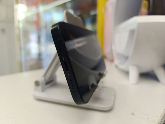 Фото 6: Apple iPhone 13 128GB по адресу г. Артемовский, ул. Свободы, 42