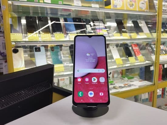 Фото 2: Samsung Galaxy A13 4/128GB по адресу г. Ивдель, ул. Трошева,16
