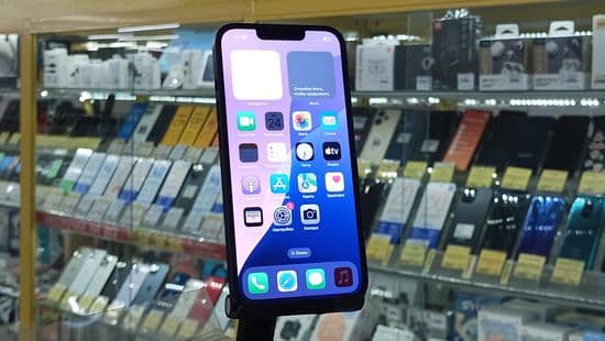 Фото 2: Apple iPhone 13 128GB по адресу г. Новая Ляля, ул. Розы Люксембург, 69в