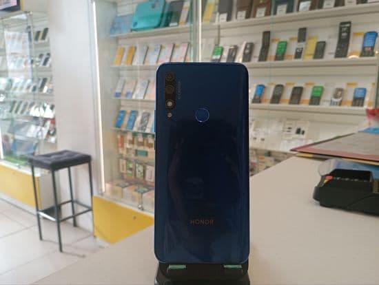Фото 3: Honor 9X 4/128Gb по адресу г. Красноуральск, ул. Ленина, 41
