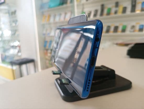 Фото 6: Honor 9X 4/128Gb по адресу г. Красноуральск, ул. Ленина, 41
