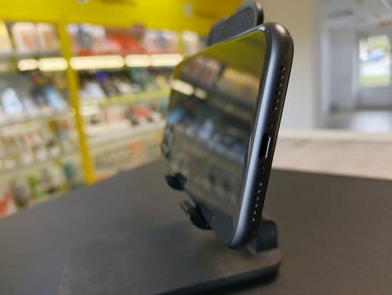 Фото 5: Apple iPhone 11 64Gb по адресу г.Н.Тагил, ул.Металлургов,58а