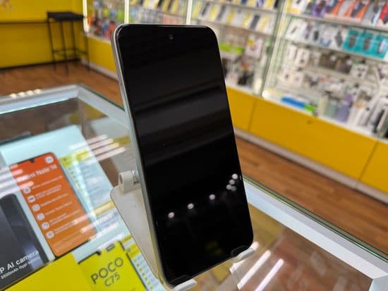 Фото 2: Infinix Smart 9 4/128GB по адресу г. Севастополь, ул. Горпищенко, 61