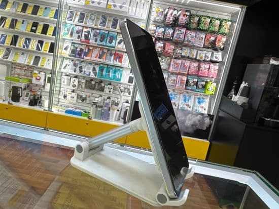 Фото 1: Huawei Nova 10 SE 8/128GB по адресу г.Н.Тагил, пр-т Ленинградский,28