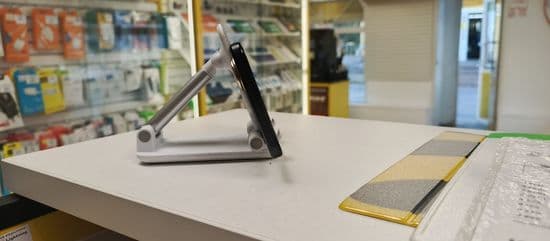 Фото 1: Huawei Nova 10 SE 8/256GB по адресу г.Невьянск, ул. Ленина,15а