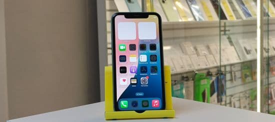 Фото 6: Apple iPhone 11 64Gb по адресу пос. Баранчинский, ул.Коммуны,45