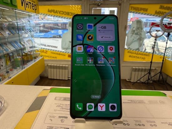 Фото 2: Realme 12 4G 8/128GB по адресу г. Нижний Тагил, ул. Фрунзе, 37б к2