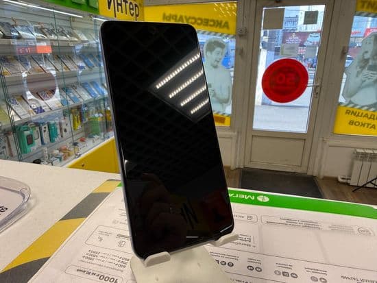 Фото 3: Realme 12 4G 8/128GB по адресу г. Нижний Тагил, ул. Фрунзе, 37б к2