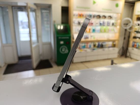 Фото 1: Apple iPhone 16e 256GB по адресу г.Н.Тагил, ул.Металлургов,50Б