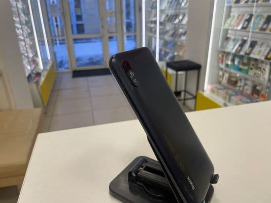 Фото 1: Xiaomi Redmi 9A 2/32Gb по адресу г. Нижняя Тура, ул. Усошина, 6