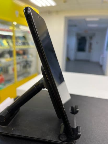 Фото 5: Honor 10 6/64GB по адресу г. Североуральск, ул. Ленина, 31